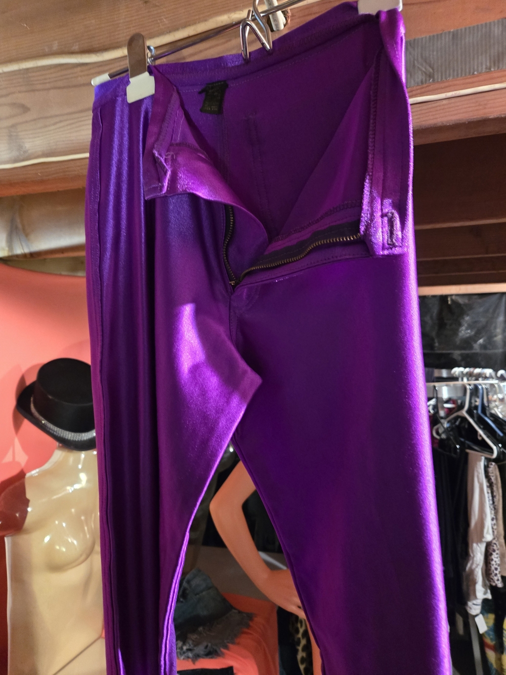 Stretch Skinny High-Rise Pants in Vibrant Purple